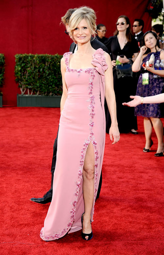 Illustration for article titled Emmy Fashion 2009: The Bad